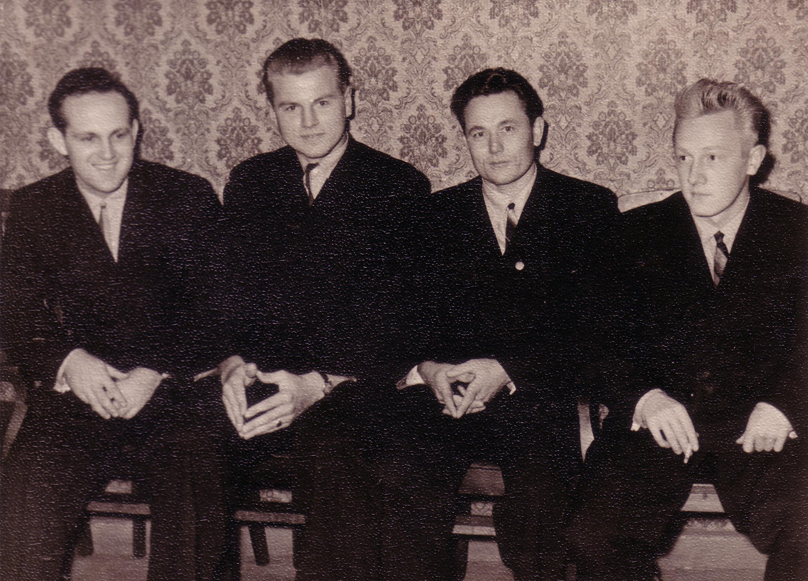 Jüri Kurm sõpradega